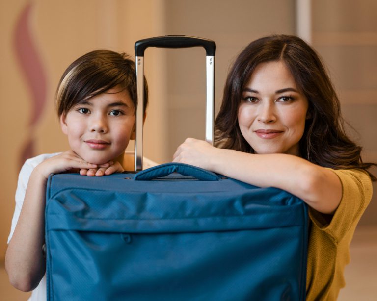 Autorização de viagem para menor: o detalhe que pode barrar seu filho no embarque